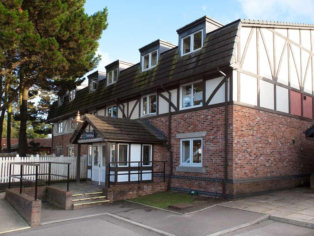 Travelodge Bournemouth Cooper Dean Extérieur photo