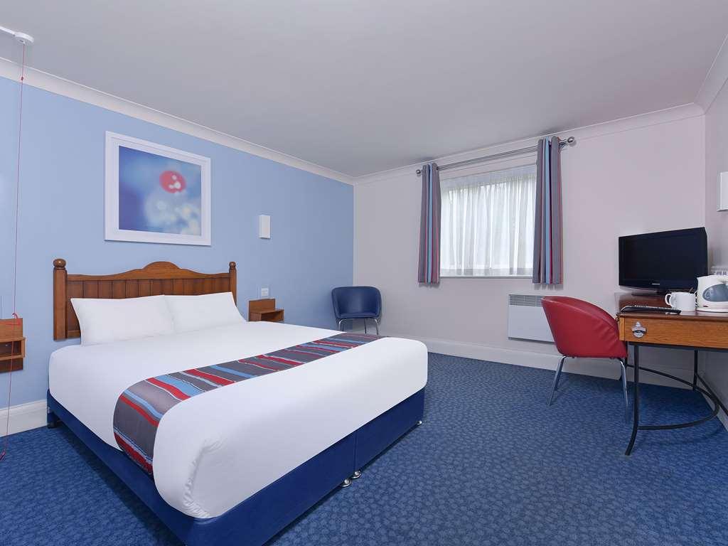Travelodge Bournemouth Cooper Dean Chambre photo