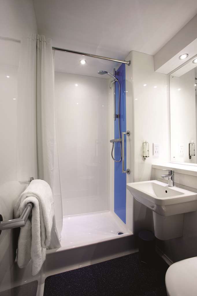 Travelodge Bournemouth Cooper Dean Chambre photo